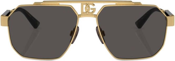 Dolce & Gabbana Eyewear Zonnebril met logoplakkaat Goud