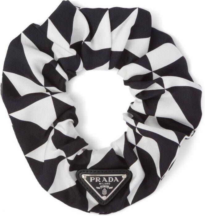 Prada Scrunchie met logoplakkaat Zwart