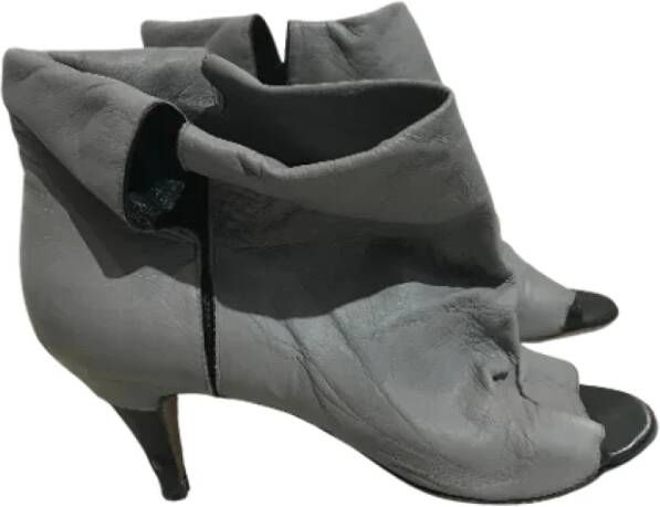 Maison Margiela Pre-owned Leather boots Grijs Dames