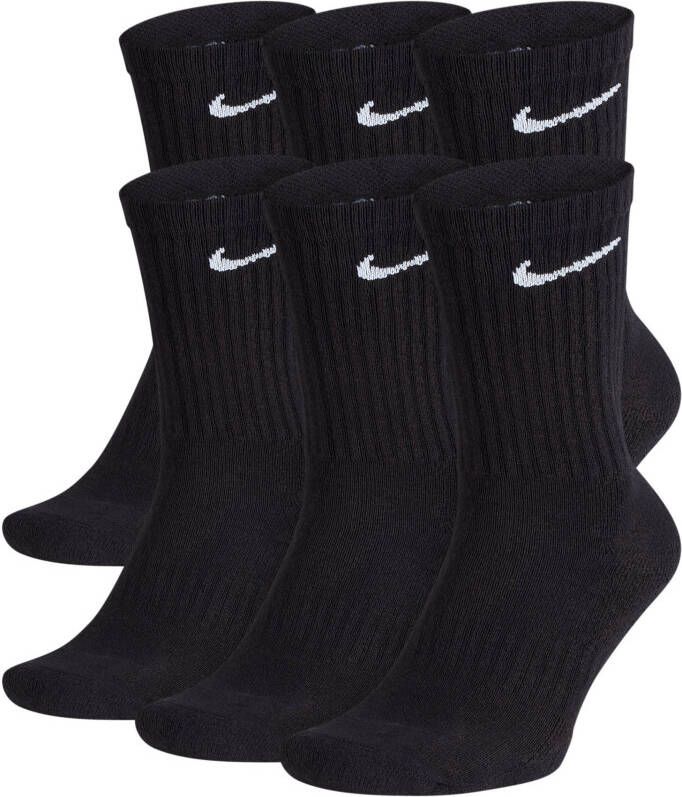 Nike Lichtgewicht zwarte sokken voor dagelijks gebruik Zwart Unisex