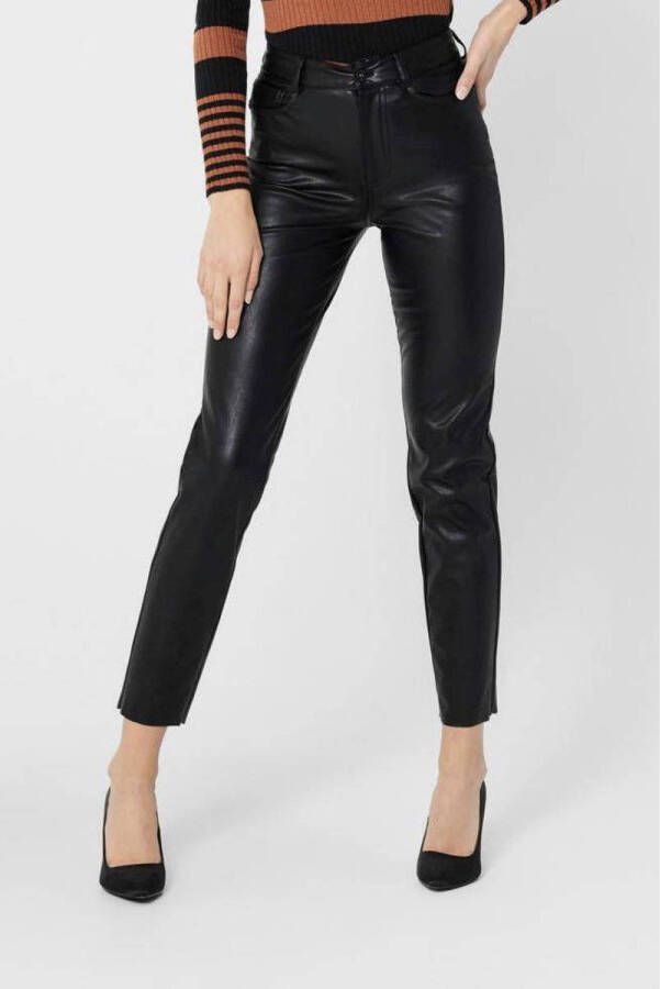 ONLY cropped coated straight fit broek ONLEMILY zwart