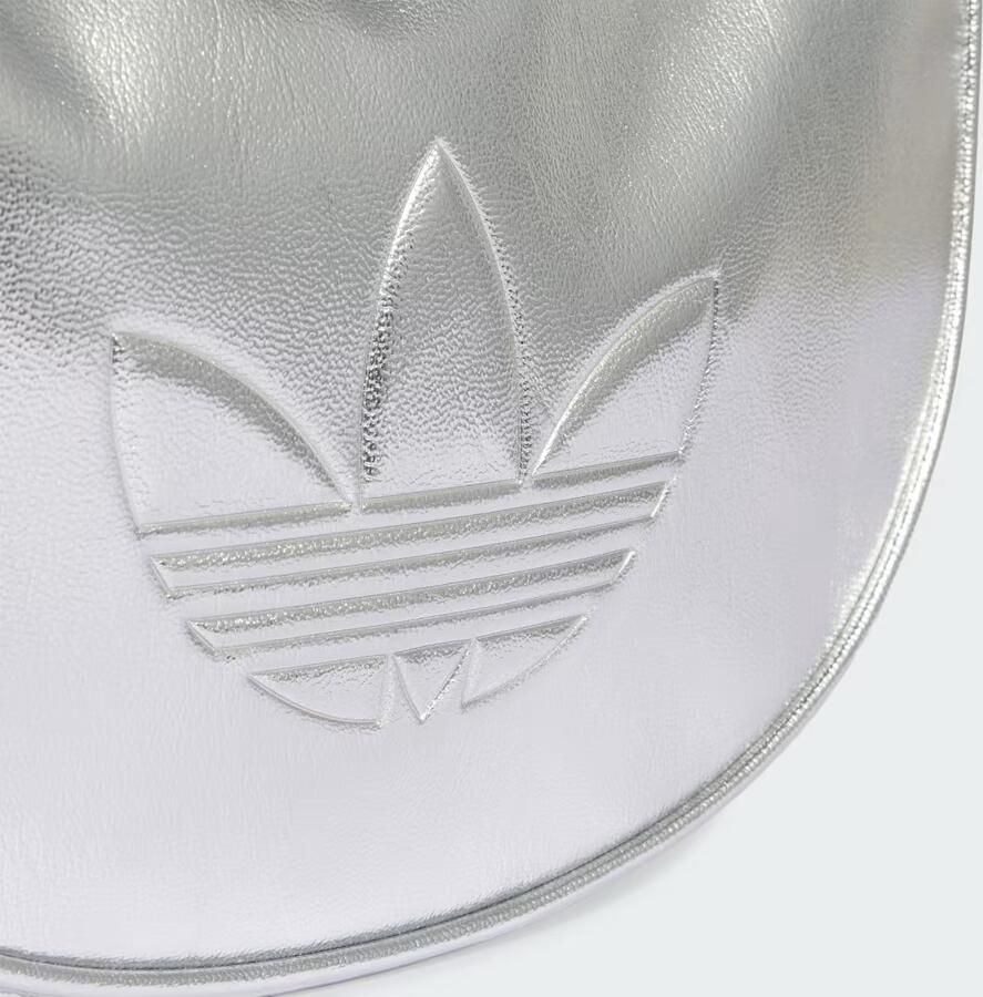 Adidas ADICOLOR HALF CRESCENT TAS METALLIC PU - Foto 2