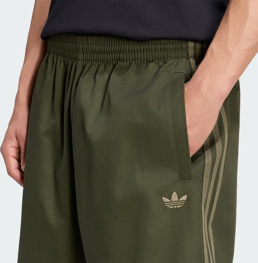 Adidas ADICOLOR SST COTTON TWILL SHORT - Foto 2