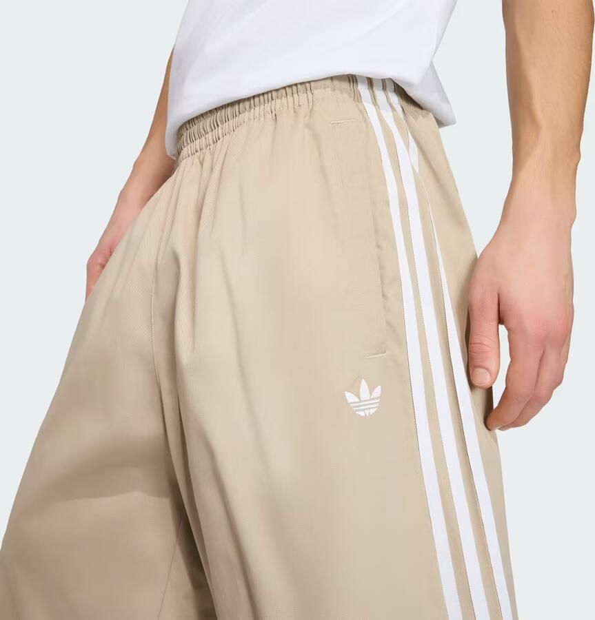 Adidas ADICOLOR SST COTTON TWILL SHORT - Foto 2