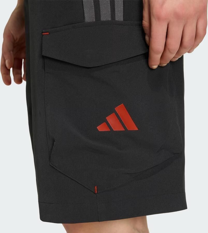 Adidas AUDI REVOLUT F1 TEAM MONTEURSSHORT - Foto 2