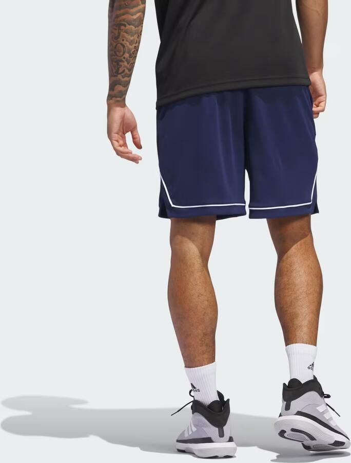 Adidas Basketball Badge of Sport Short - Foto 4