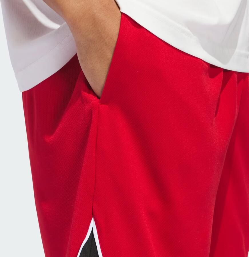 Adidas Basketball Badge of Sport Short - Foto 3