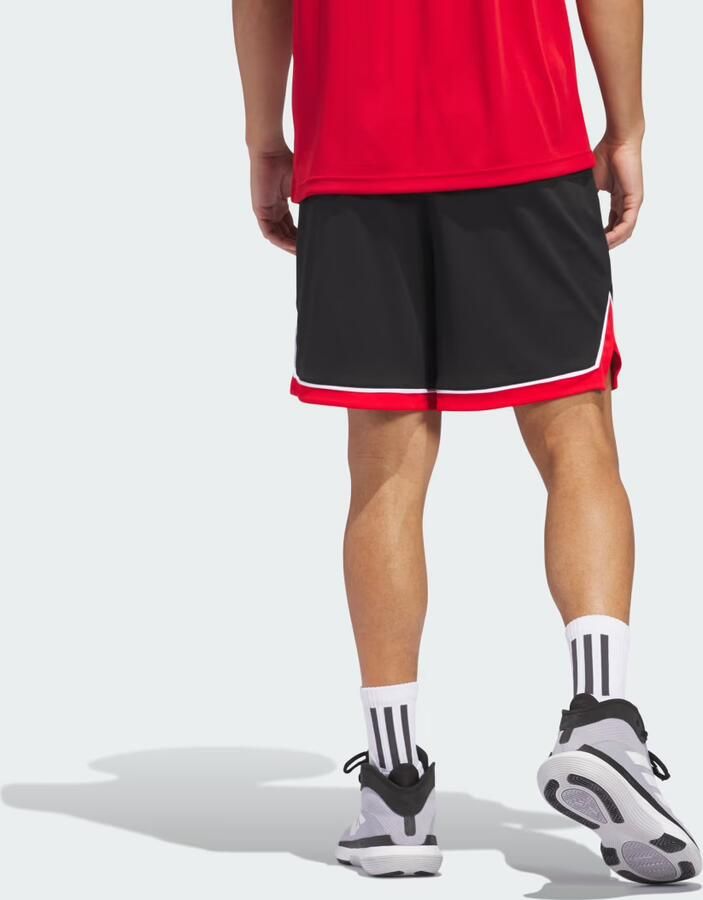 Adidas Basketball Badge of Sport Short - Foto 3