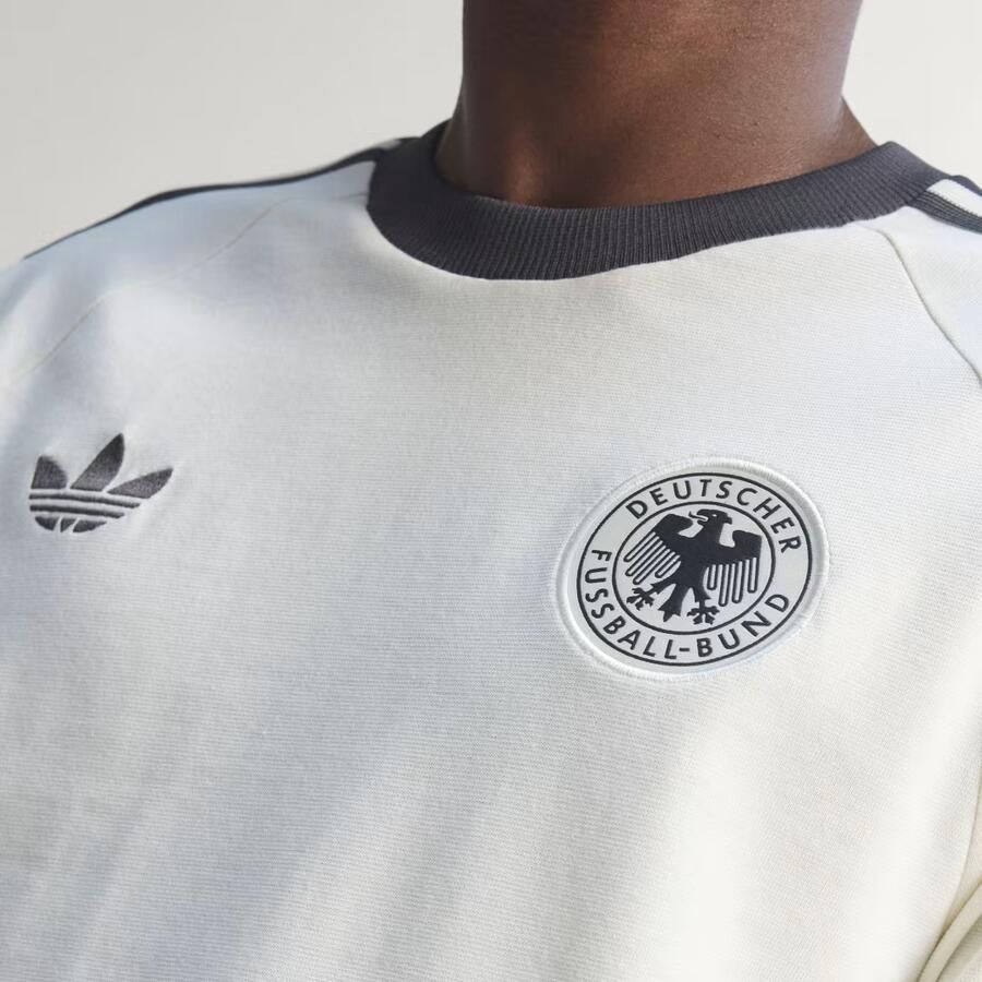 Adidas Originals regular fit T-shirt van katoenmix met DFB-applicatie - Foto 4