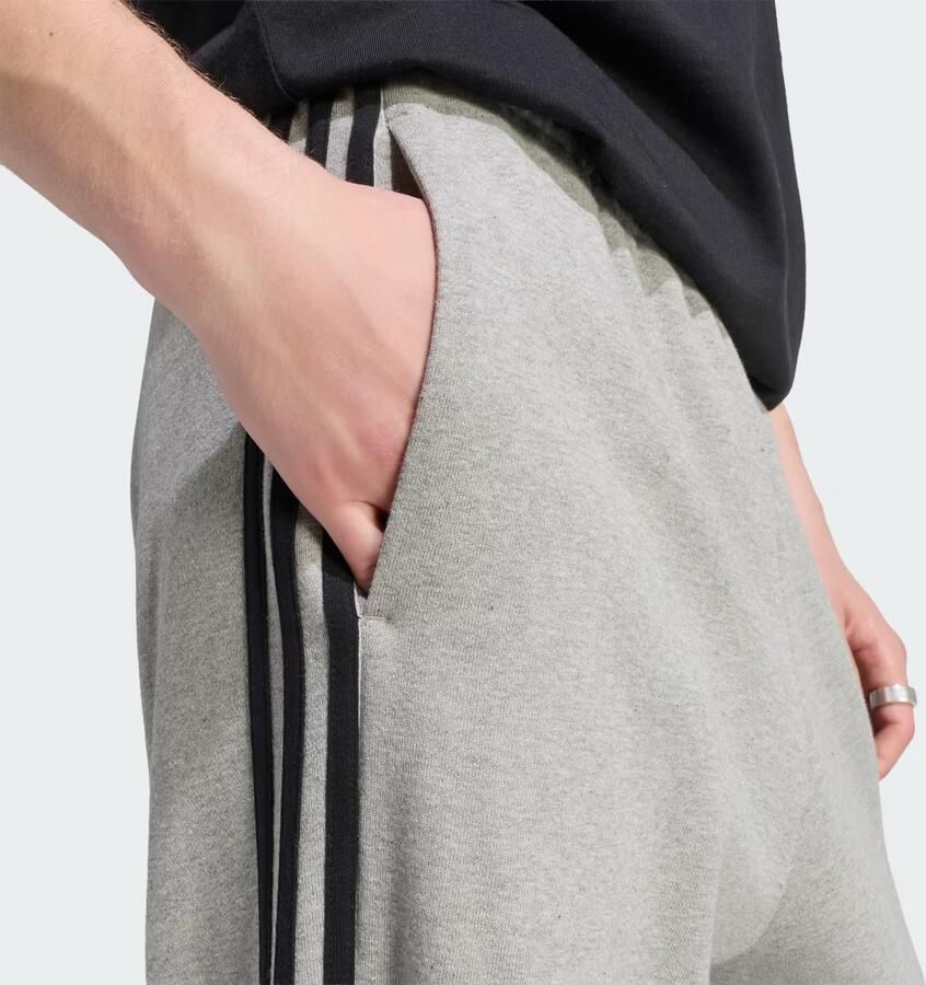 Adidas Essentials 3-Stripes French Terry Tapered Cuffed Broek - Foto 2