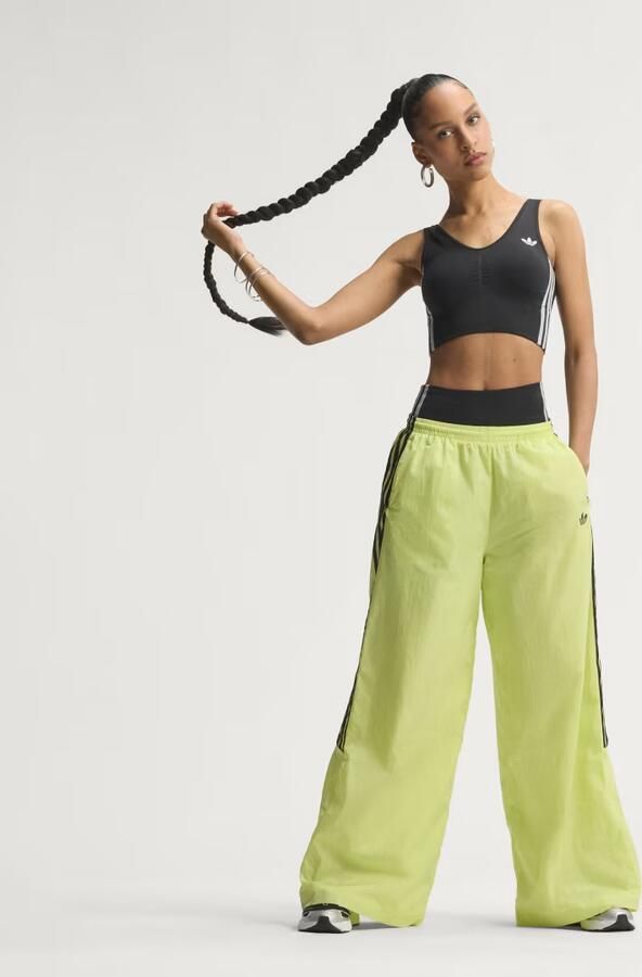 Adidas ESSENTIALS 3 STRIPES NAADLOZE BRALETTE - Foto 5