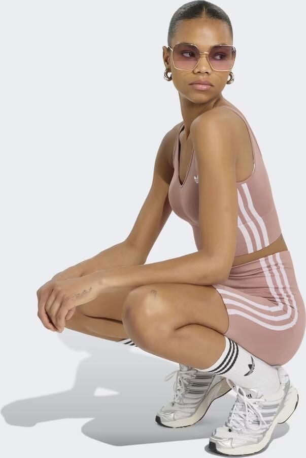 Adidas ESSENTIALS 3 STRIPES SEAMLESS BRALETTE - Foto 3