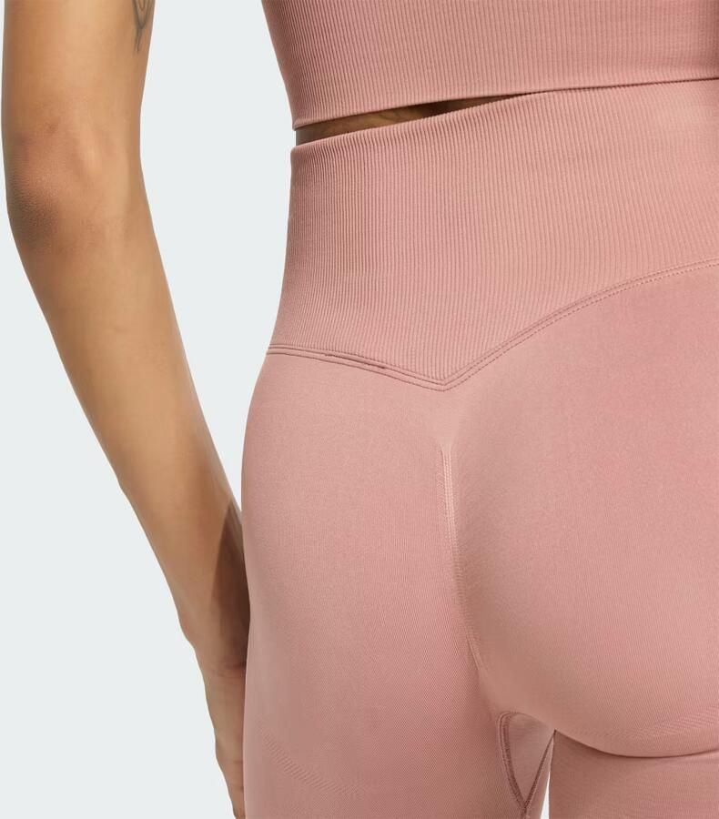 Adidas ESSENTIALS 3 STRIPES SEAMLESS SHORT 5 INCH - Foto 2