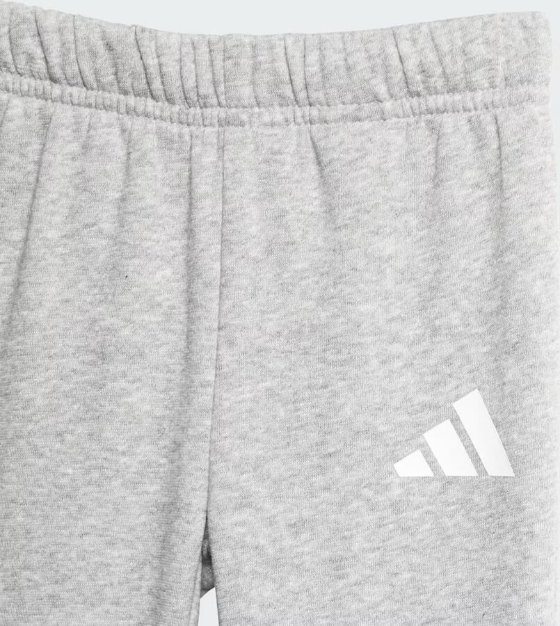 Adidas ESSENTIALS Joggers - Foto 4