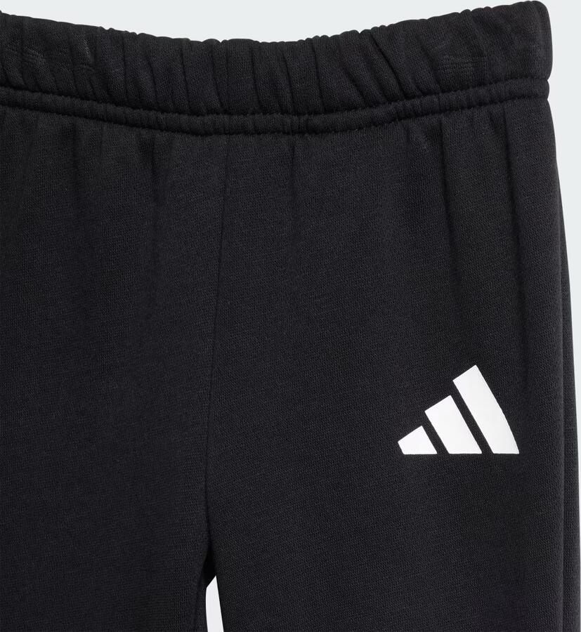 Adidas ESSENTIALS Joggers - Foto 4