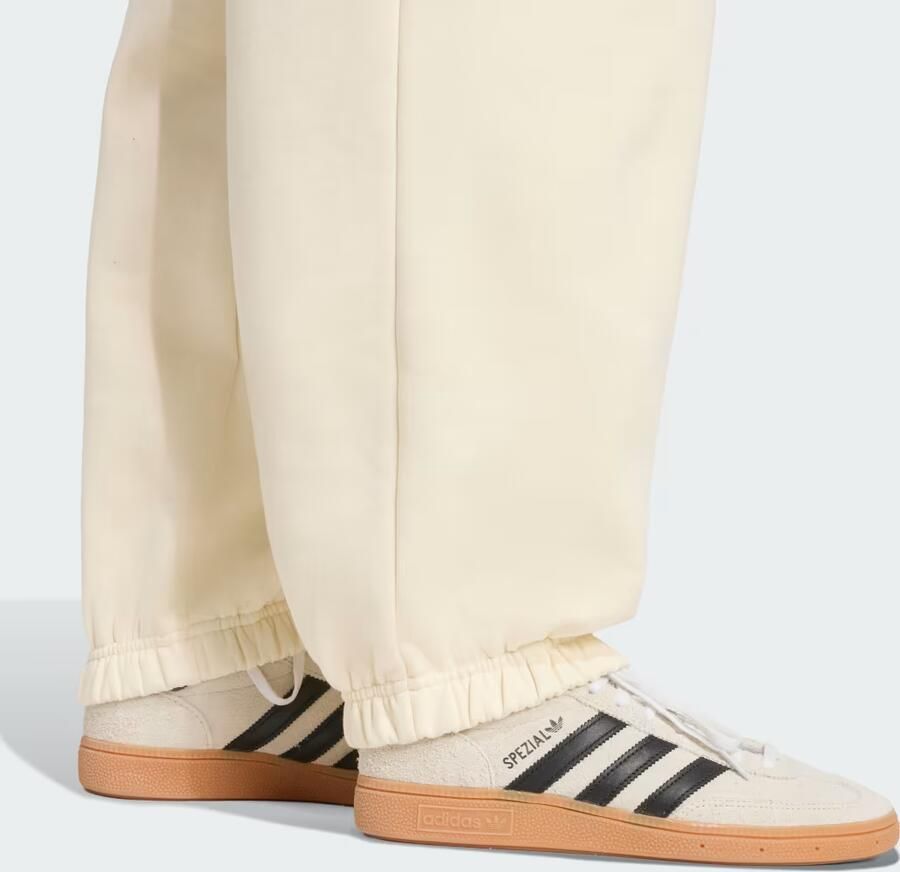 Adidas Originals Essential Linear Joggers Wit- Dames Wit