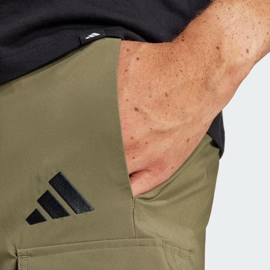 Adidas Essentials Small Logo Cargo Chelsea Short Groen- Heren Groen