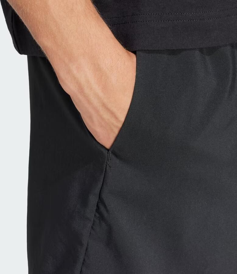 Adidas Essentials Small Logo Cargo Chelsea Short Zwart- Heren Zwart - Foto 2