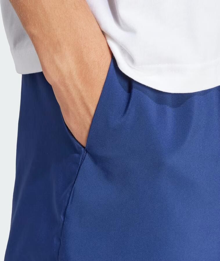 Adidas Essentials Small Logo Cargo Chelsea Short Blauw- Heren Blauw