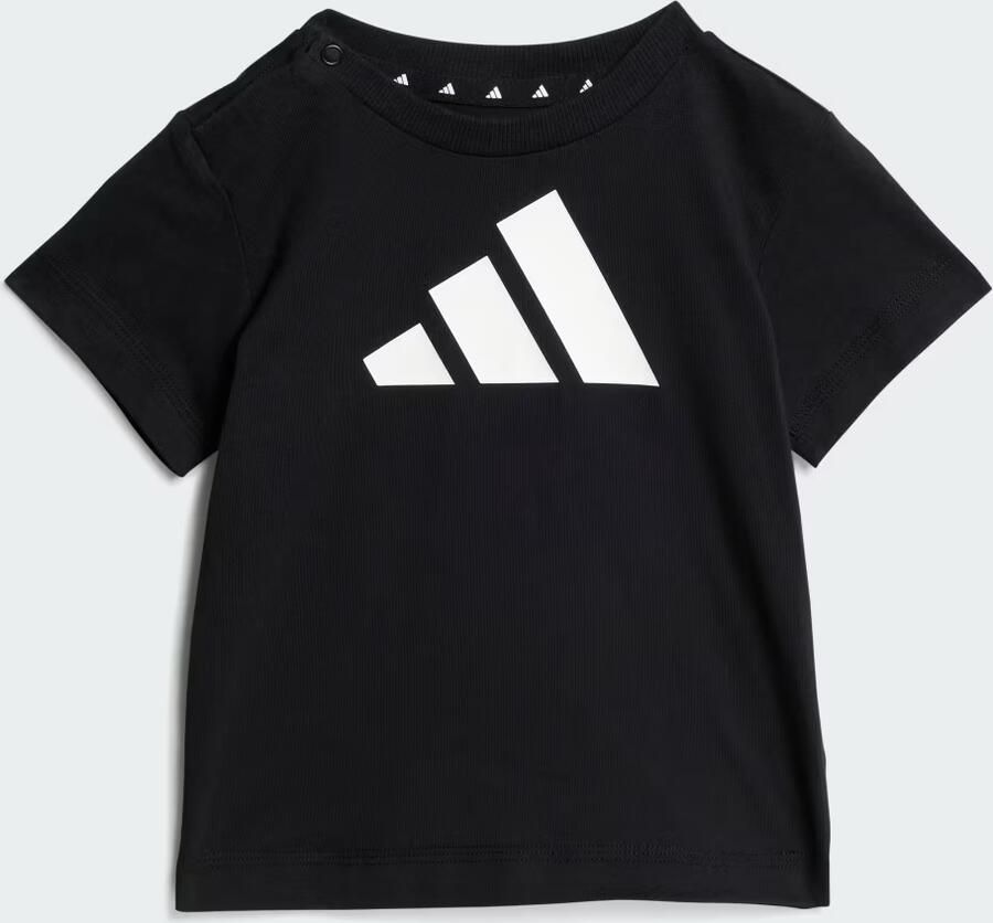 Adidas ESSENTIALS T-SHIRT