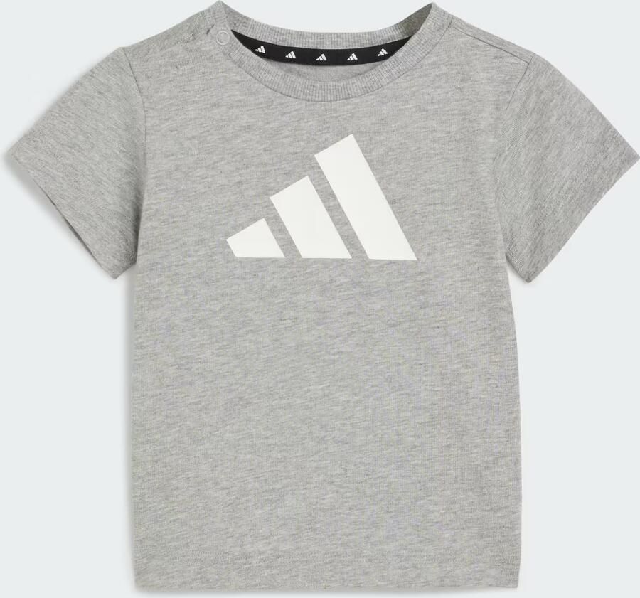 Adidas ESSENTIALS T-SHIRT