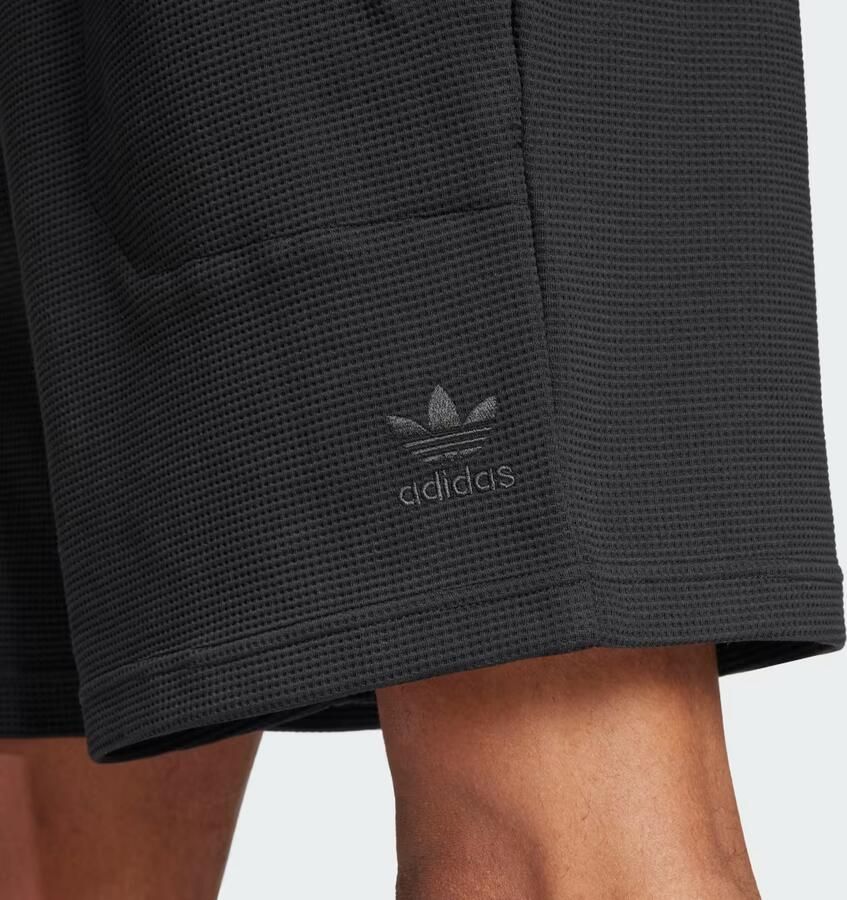 Adidas Originals Korte regular fit broek met structuurmotief - Foto 2