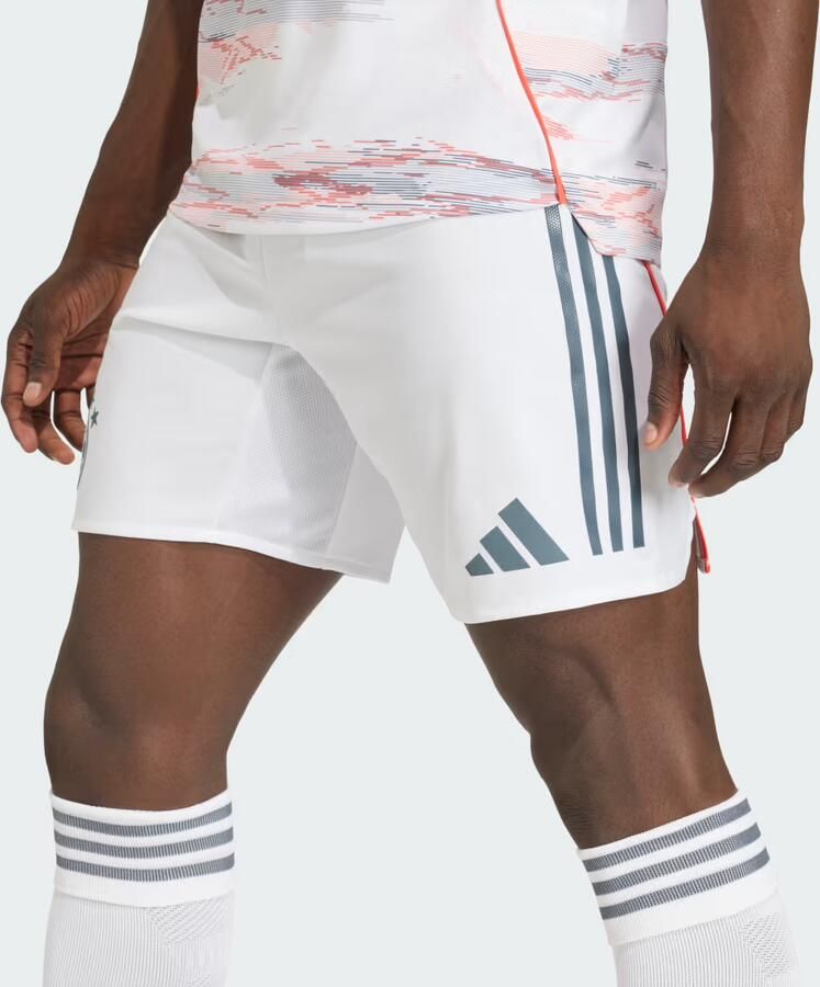 Adidas FC Bayern 2025 2026 Away Authentic Shorts - Foto 2