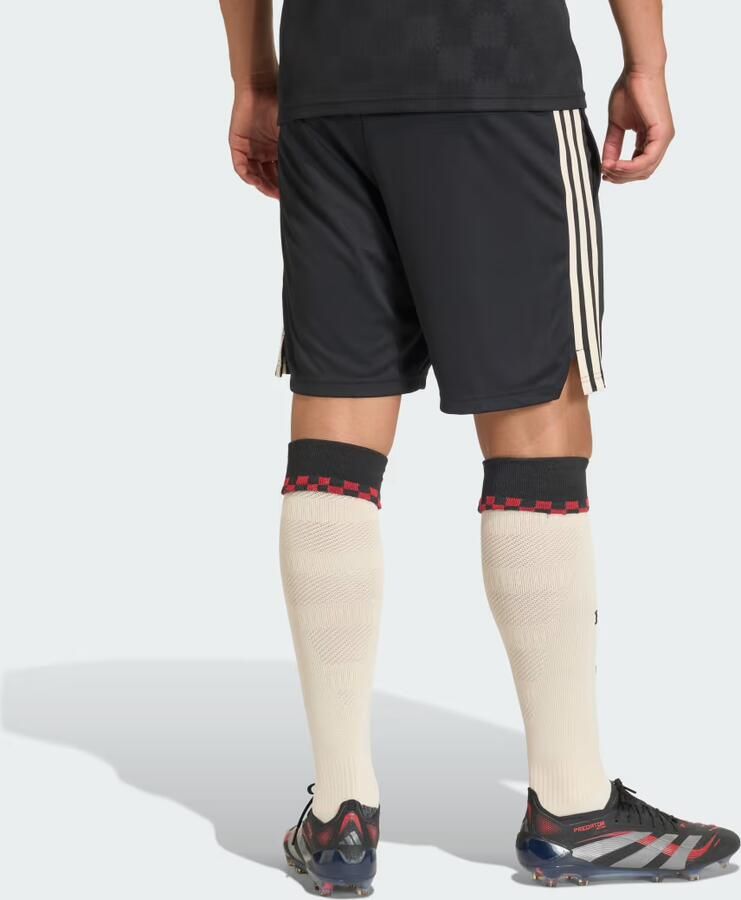 Adidas FC Bayern München 25 26 Derde Short - Foto 3