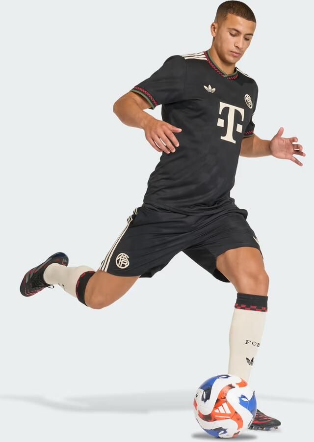 Adidas FC Bayern München 25 26 Derde Short - Foto 5