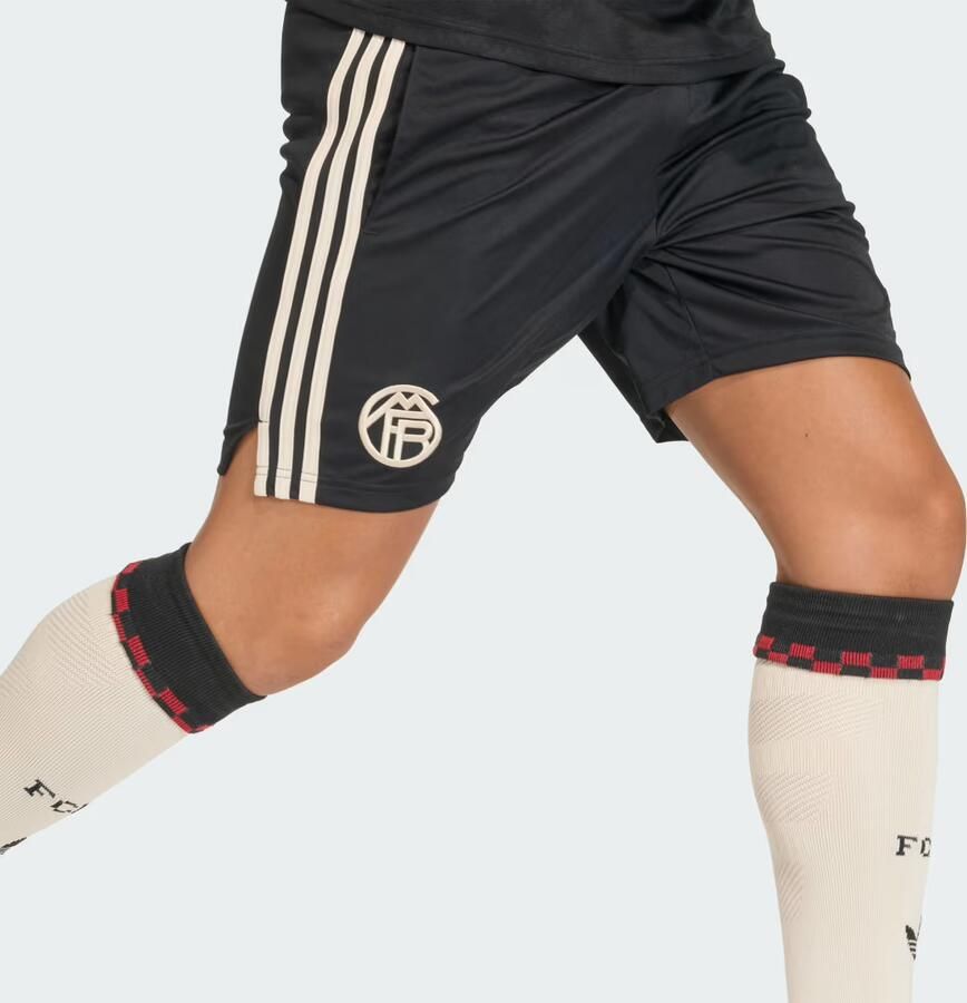 Adidas FC Bayern München 25 26 Derde Short - Foto 2