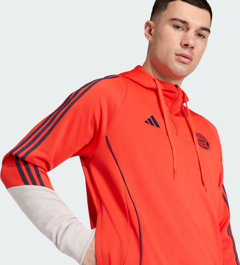Adidas FC BAYERN MÜNCHEN 25 26 SWEATHOODIE - Foto 2