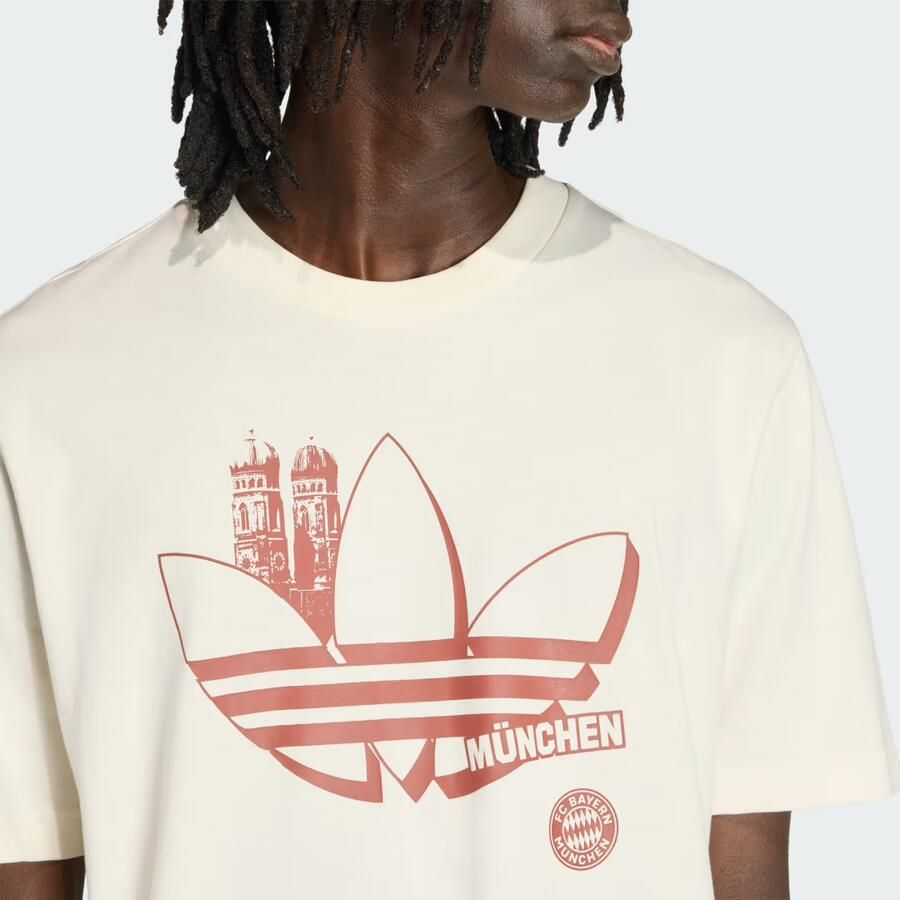 Adidas FC Bayern München Seasonal Graphic T-shirt - Foto 2