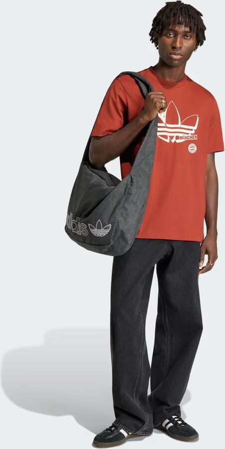 Adidas FC Bayern München Seasonal Graphic T-shirt - Foto 4