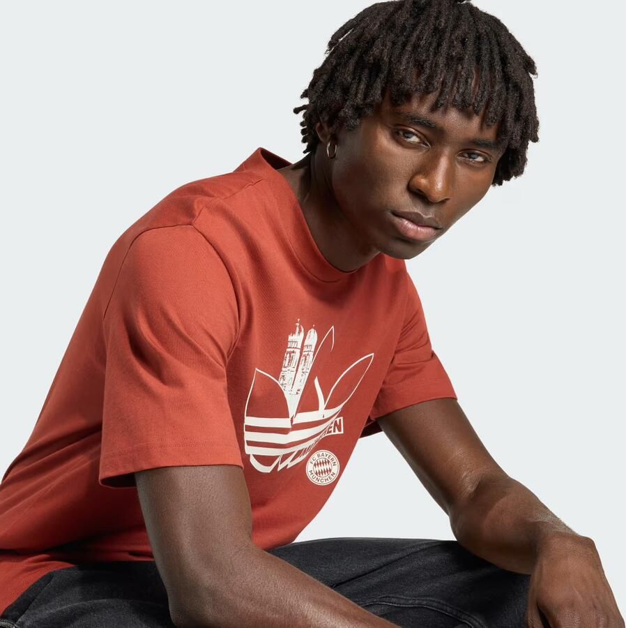 Adidas FC Bayern München Seasonal Graphic T-shirt - Foto 2