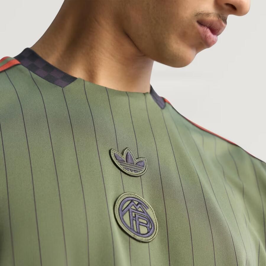 Adidas FC Bayern Terrace Icons Voetbalshirt
