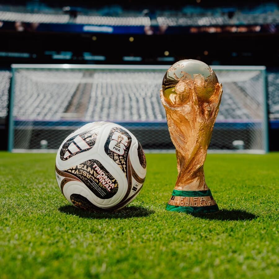 Adidas FIFA Wereldkampioenschap Voetbal 26 Trionda Finals Pro Voetbal - Foto 2