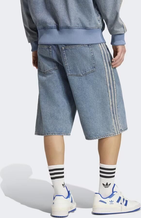Adidas FIREBIRD ADICOLOR MID-RISE STRAIGHT LEG DENIM JORT - Foto 6