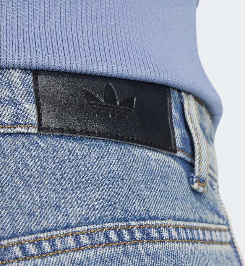 Adidas FIREBIRD ADICOLOR MID-RISE STRAIGHT LEG DENIM JORT - Foto 2