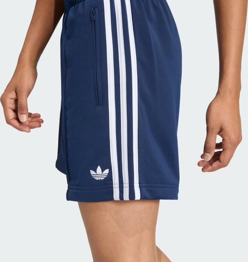 Adidas Originals Loose fit sweatbroek met contraststrepen - Foto 3