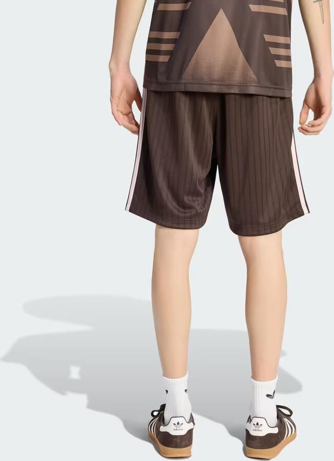 Adidas FIREBIRD ENGINEERED STRIPES SHORT - Foto 4