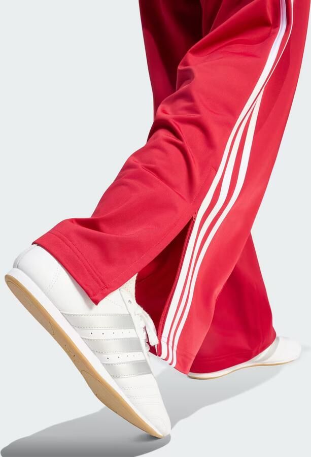 Adidas Originals Loose fit sweatbroek met contraststrepen - Foto 3