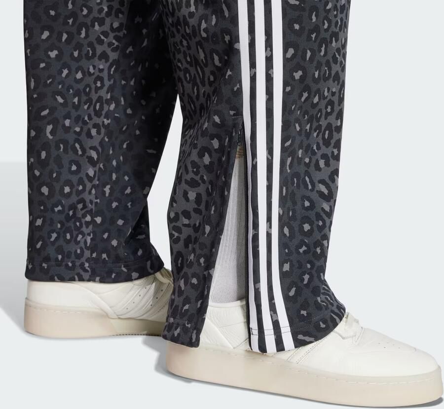 Adidas Originals Sweatpants met elastische band en labelstitching