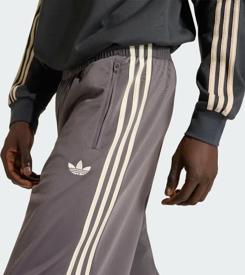 Adidas Originals Straight fit sweatpants met logostitching model 'Firebird' - Foto 4