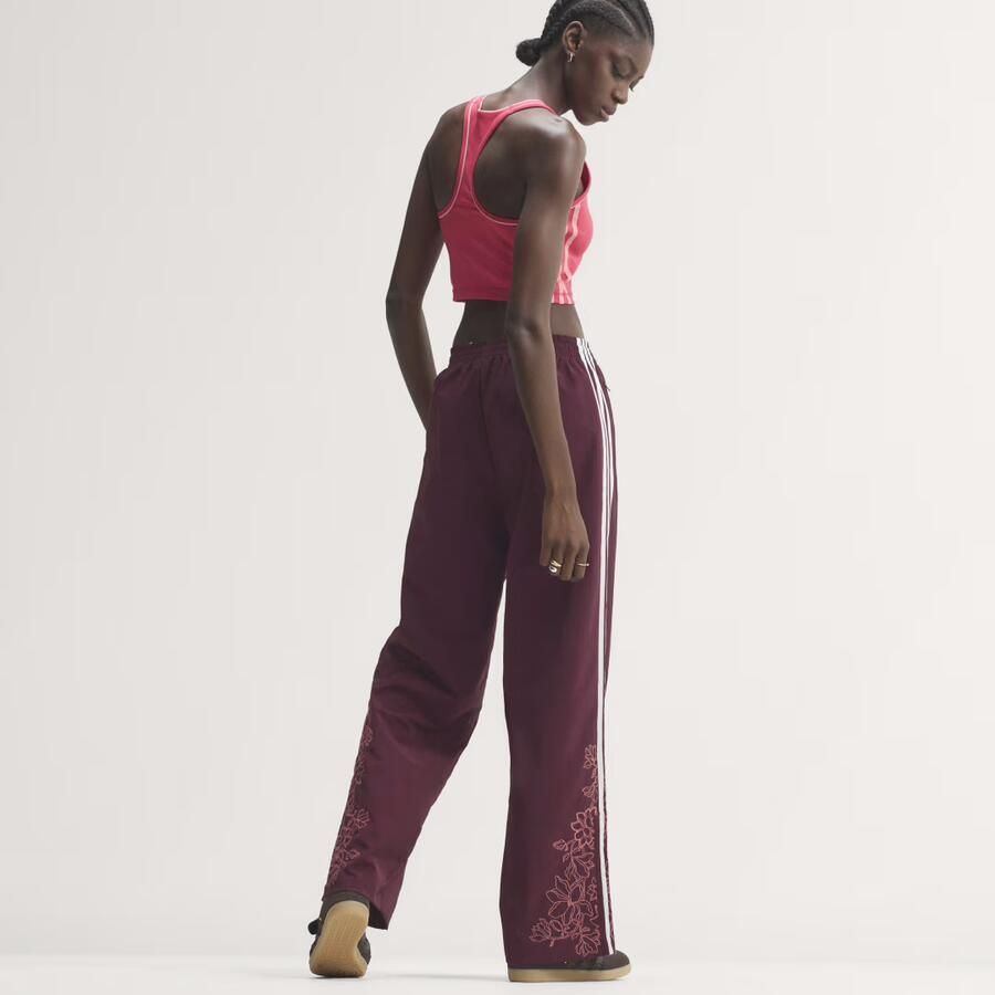 Adidas FLORAL GFX FIREBIRD LOOSE TRAININGSBROEK - Foto 2