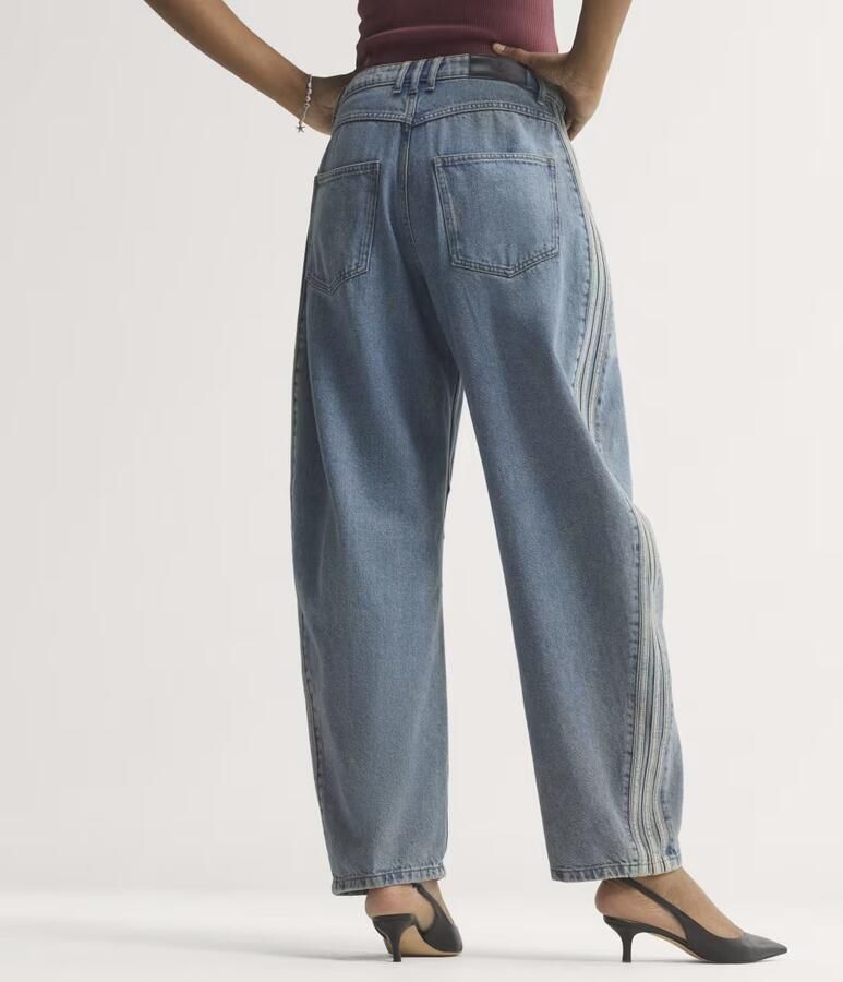 Adidas HIGH RISE BARREL-LEG DENIM BROEK - Foto 6