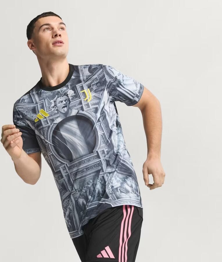 Adidas JUVENTUS 25 26 Pre-Match Voetbalshirt