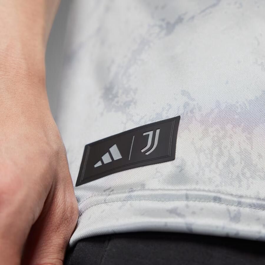 Adidas Juventus x NASA-inspired LFSTLR Voetbalshirt - Foto 4