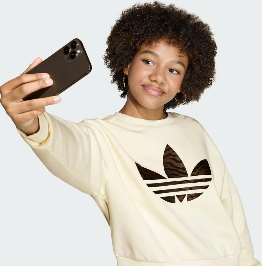 Adidas Originals boxy fit sweatshirt met logo - Foto 3