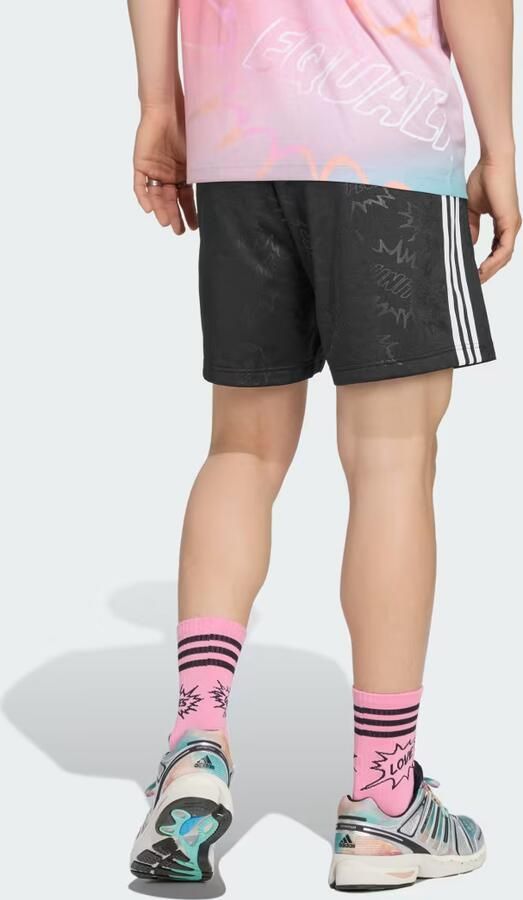 Adidas LOVE UNITES EMB 3S SHORT - Foto 5