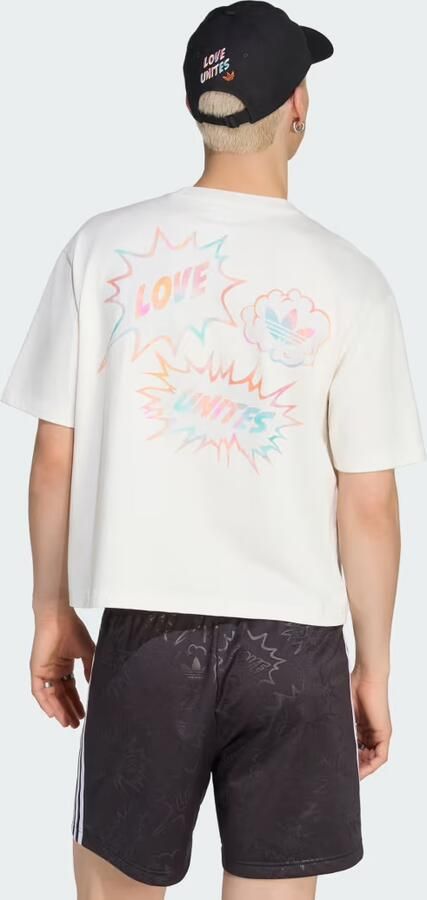Adidas LOVE UNITES GFX T-SHIRT - Foto 3